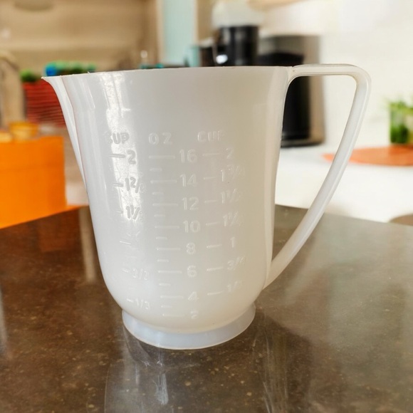 Lot of 5 plastic measuring cups - Picture 4 of 11